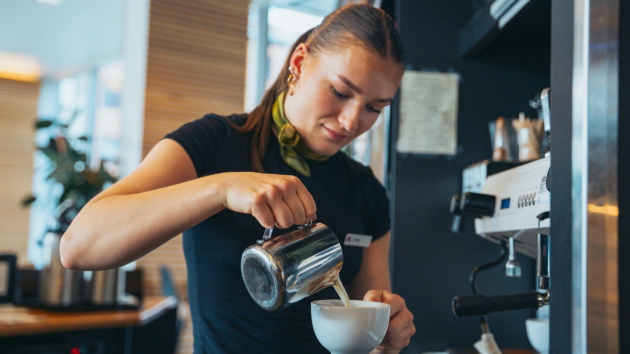 Kaffelaging i Kunstkafeen - foto Kunstkafeen by Frichs