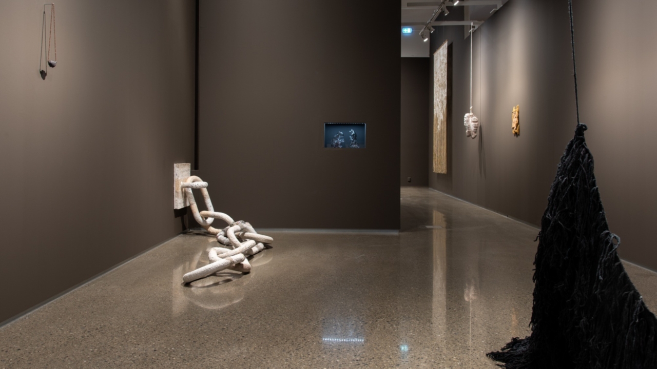 ÅU_Lillehammer_Kunstmuseum:Utstillingsbilder_Camilla